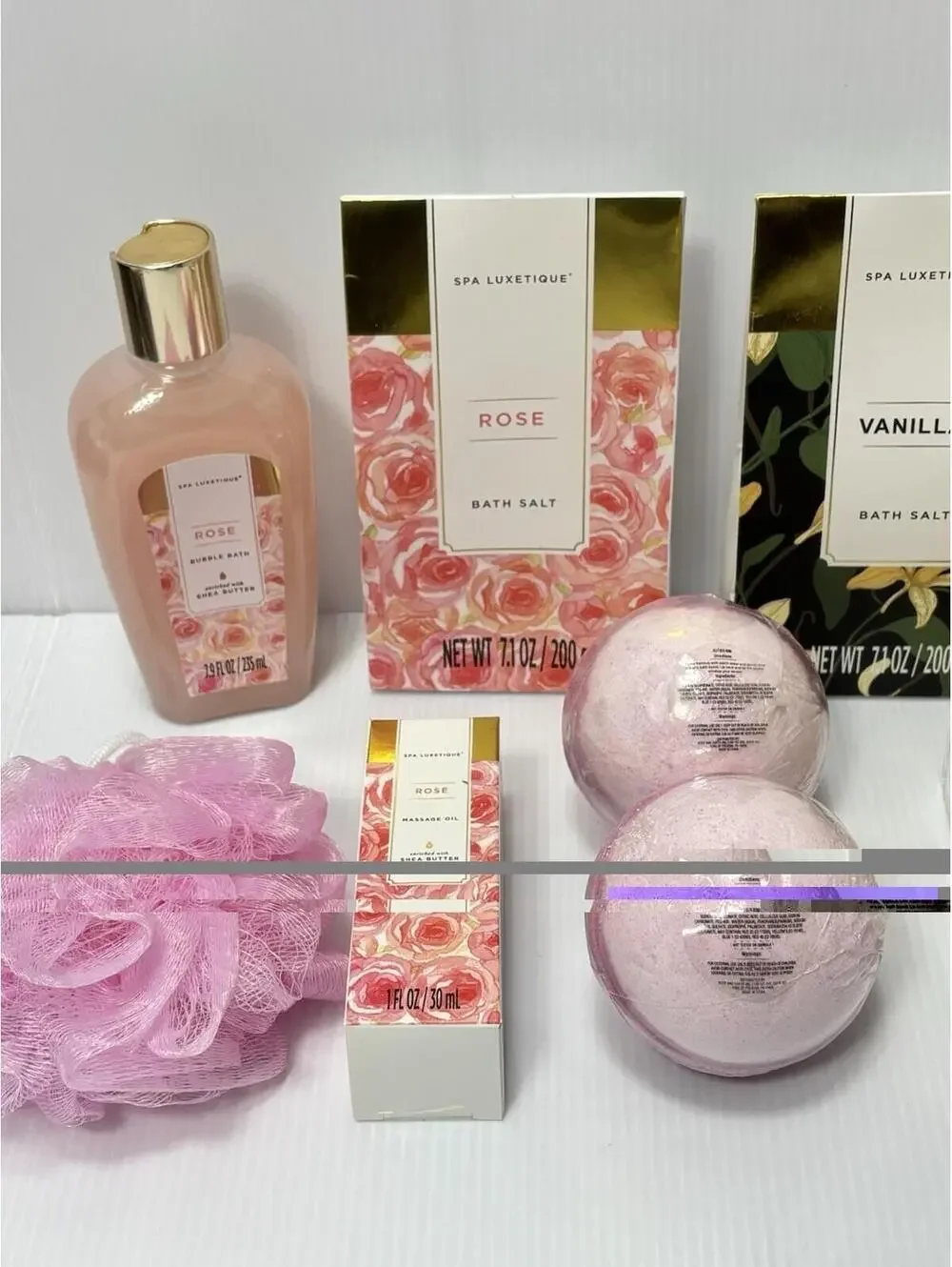 Spa Luxetique Gift Set Rose Vanilla Bath Bombs Bubble Bath Massage Oil, New